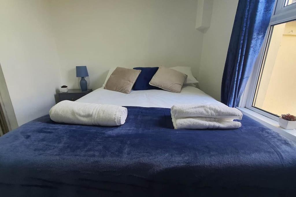 Free Netflix, Large House, Great Price Apartment Cardiff Exterior foto